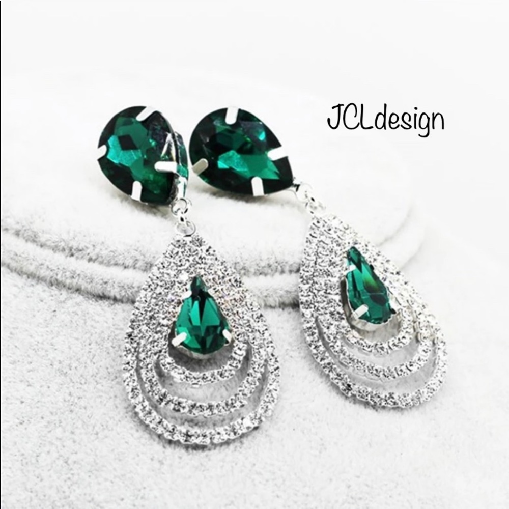 Luxury 925 Sterling S Green Draped Sassy Earrings